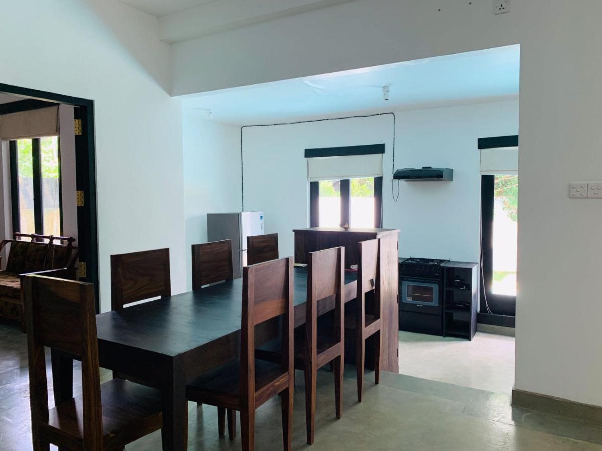 Milla Villa Hikkaduwa Exterior foto